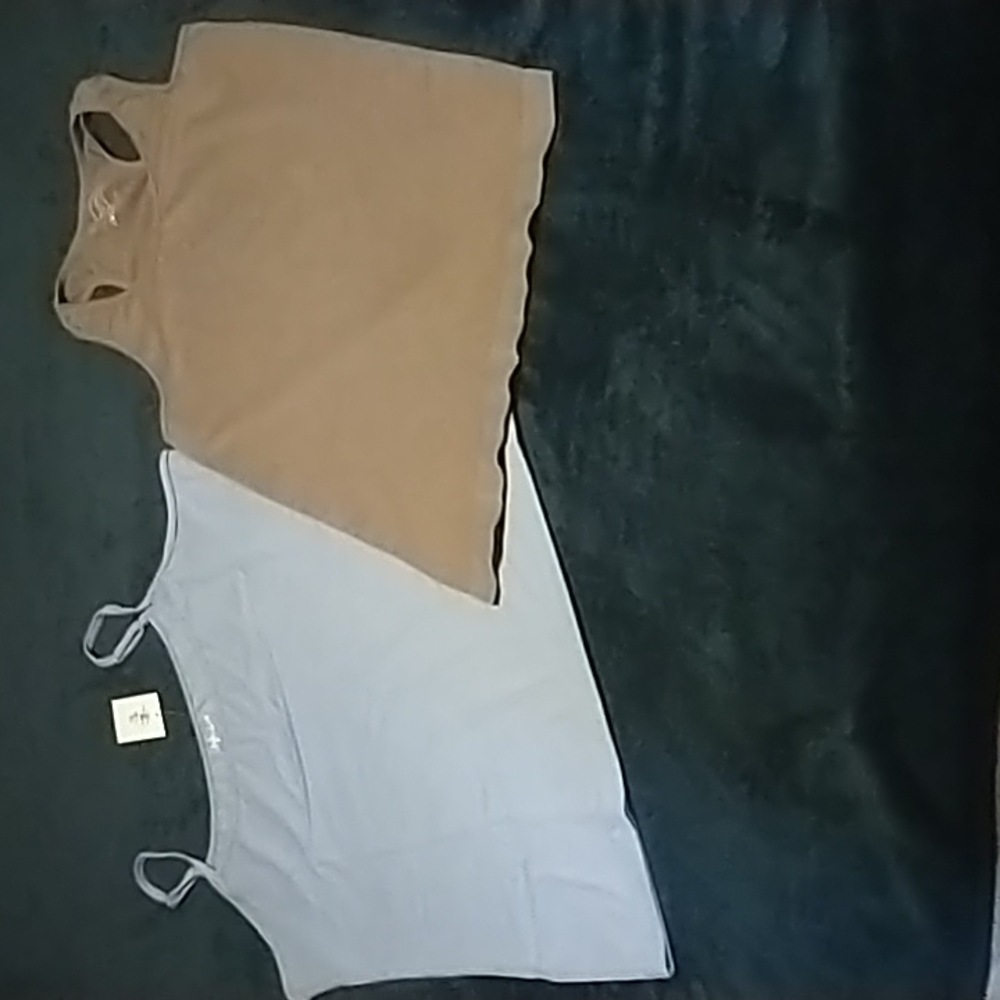 Set of Two Fitted Camisoles Size XL